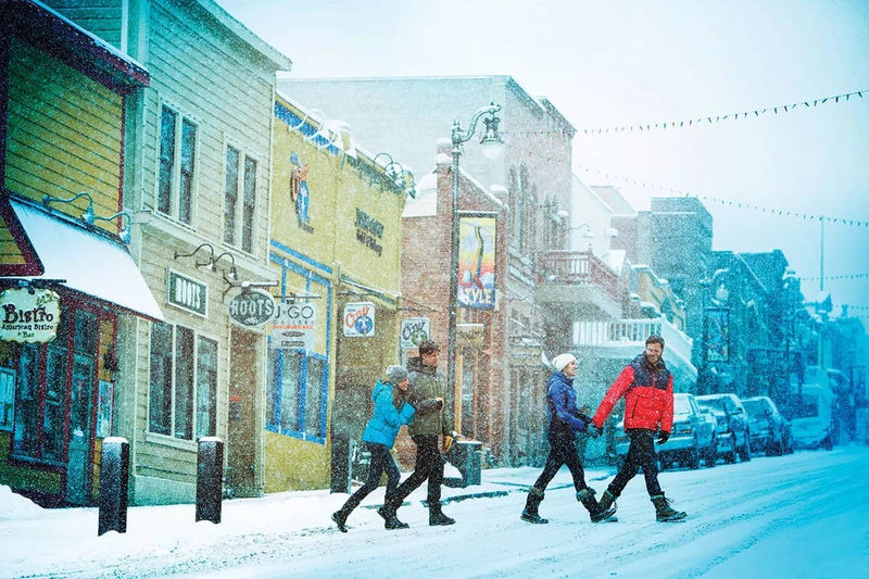 5d1dc2cf2da22park city town snowing credit dan campbell