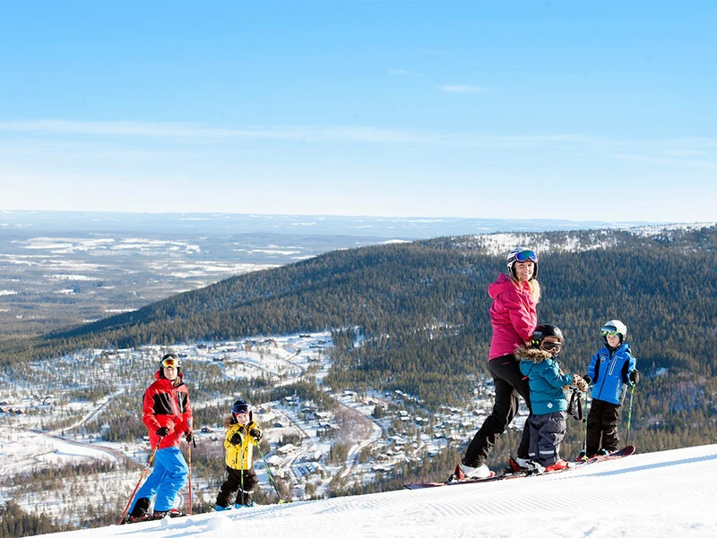 Stöten - Family Overlooking Village