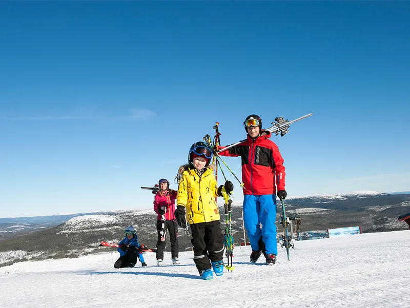 Stöten Family Skiers