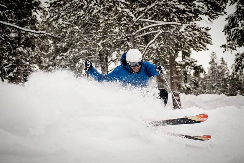 Panorama Powder Turns © Panorama Mountain Resort / Kari Medig 6x4