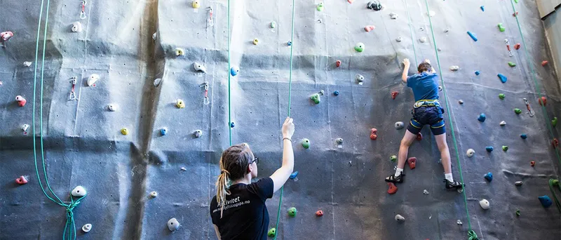 5d1dc689599d6norefjell ski and spa rock climbing 21x9