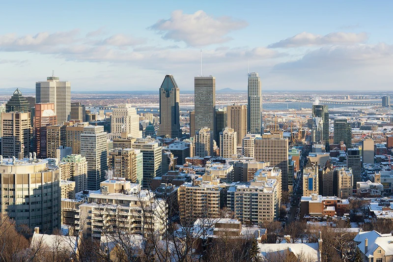 Montréal Skyline Winter