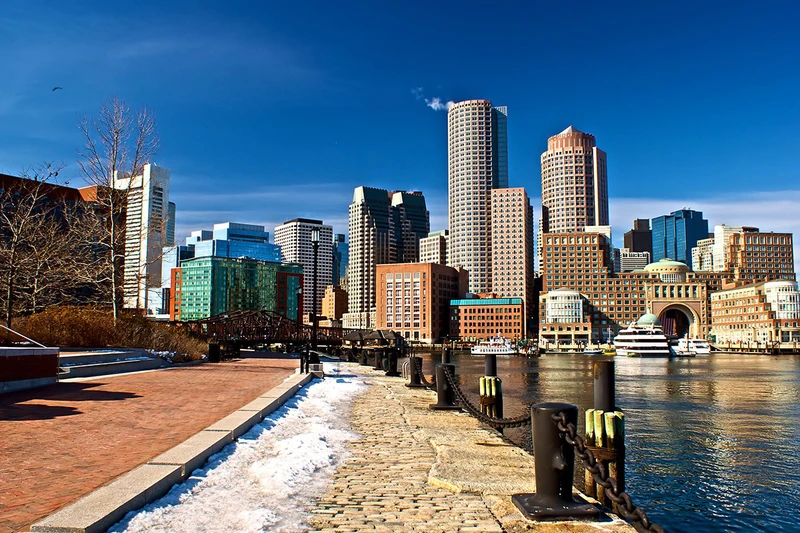 Boston Harbours Rowes Wharf