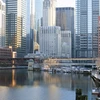 Chicago skycraper riverwalk