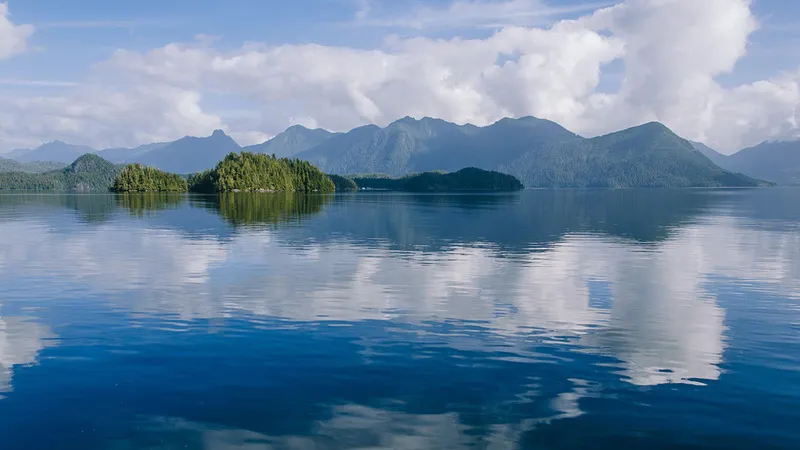Vancouver Island - Calm Water