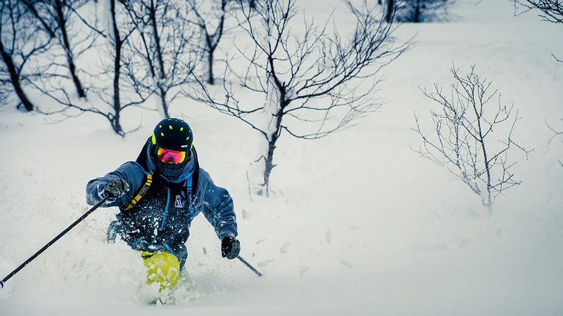 5d1dc7c7ba23aoff piste skiing credit alessandro belluscio16x9