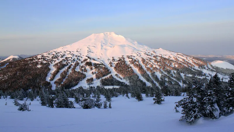 The Oregon Trail Ski Safari - Mt Bachelor