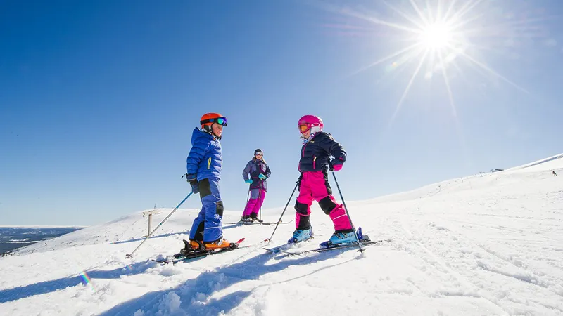 5d1dc847e2b76family in trysil credit ola matsson skistar