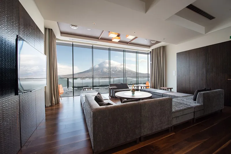 5d1dc899b5e52ki niseko penthouse