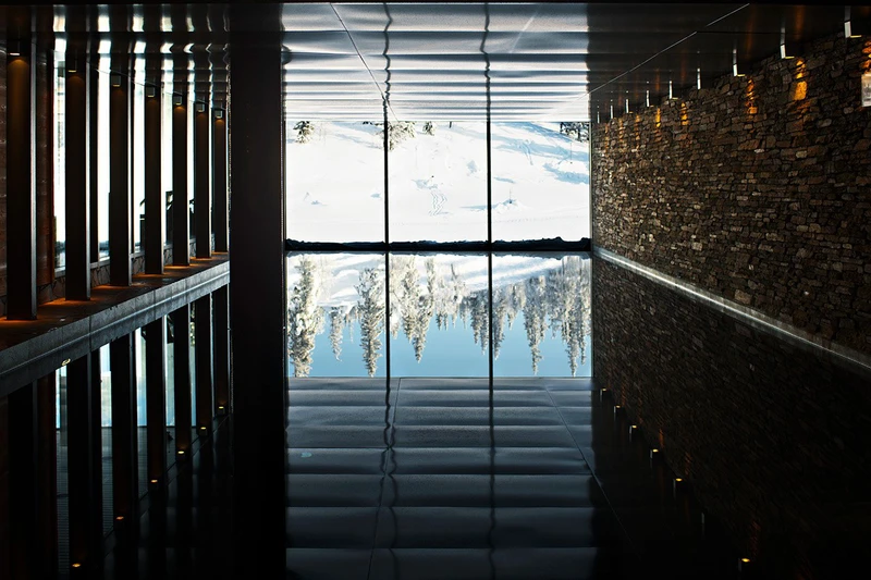 5d1dc8a932524copperhill mountain lodge pool jonas kullman