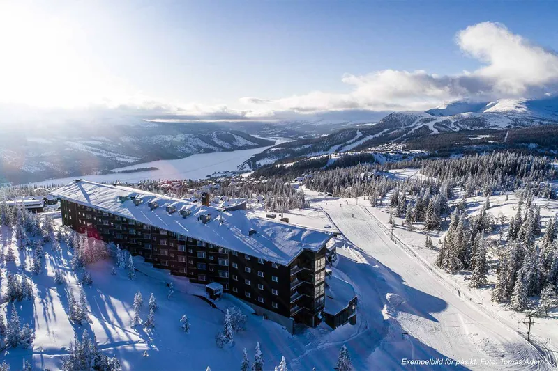 5d1dc8ae1db53copperhill mountain lodge aerial exterior