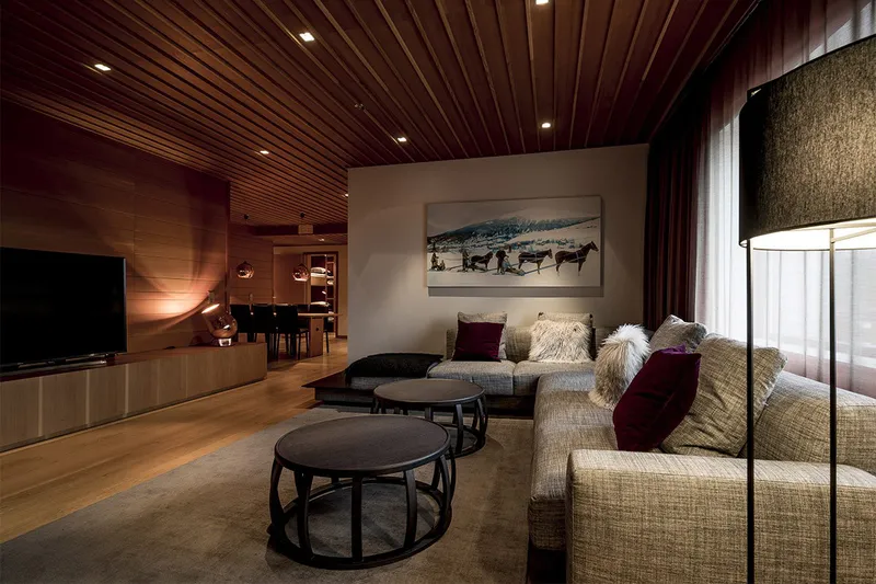 5d1dc8b6713f5copperhill mountain lodge gold suite