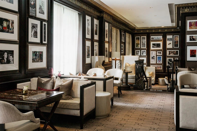 Rosewood Hotel Georgia Lounge