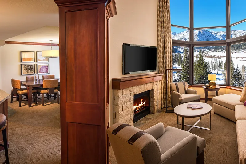 5d1dc8fda349dresort at squaw creek penthouse