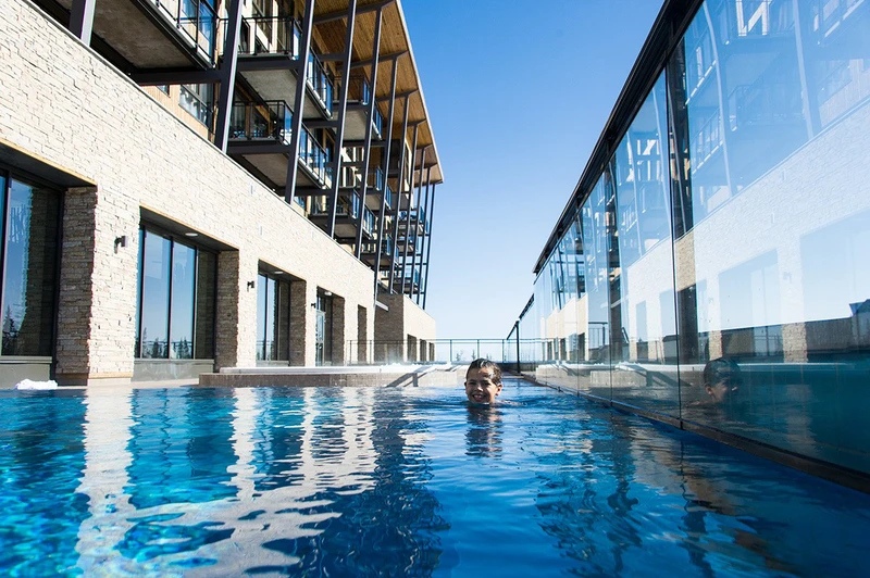 5d1dc959ba1c8park inn trysil mountain resort outdoor pool
