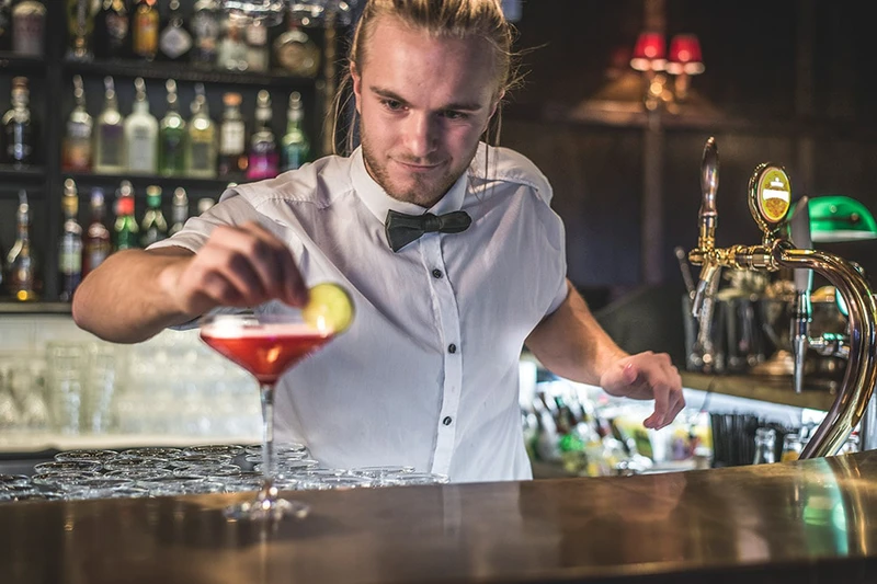 5d1dc983952b6hotel aregarden cocktails credit mats lind min