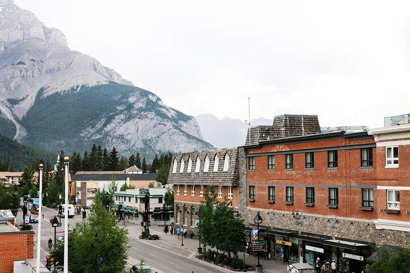 Mount Royal Hotel, Banff Exterior