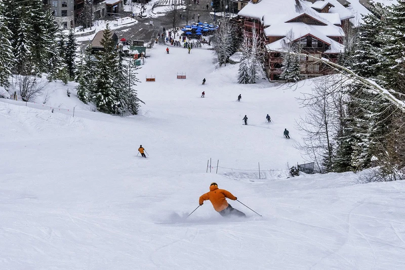 Legends Slopeside © Dave Steers