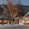 The Green Leaf - Exterior at Dusk © Aaron Jamieson