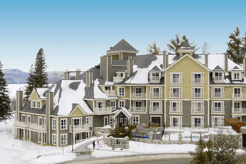 Ermitage du Lac Exterior