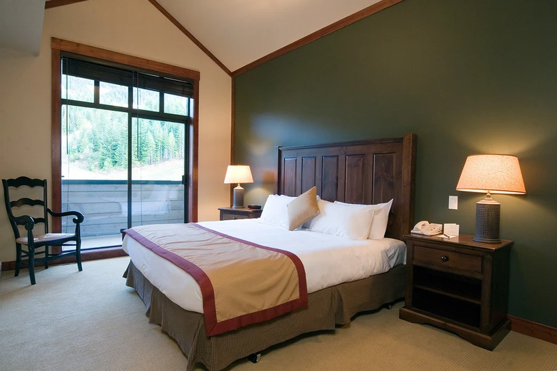 5d1dca21780abfirst tracks lodge 4 bedroom