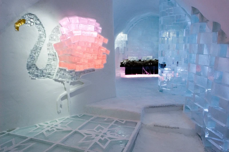 5d1dca4061d37icehotel deluxe room