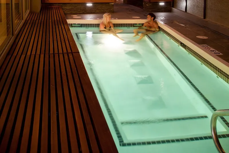 5d1dca6a1f0c4banff aspen lodge pool