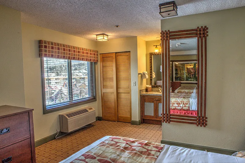 5d1dca93c1cbbthe village studio