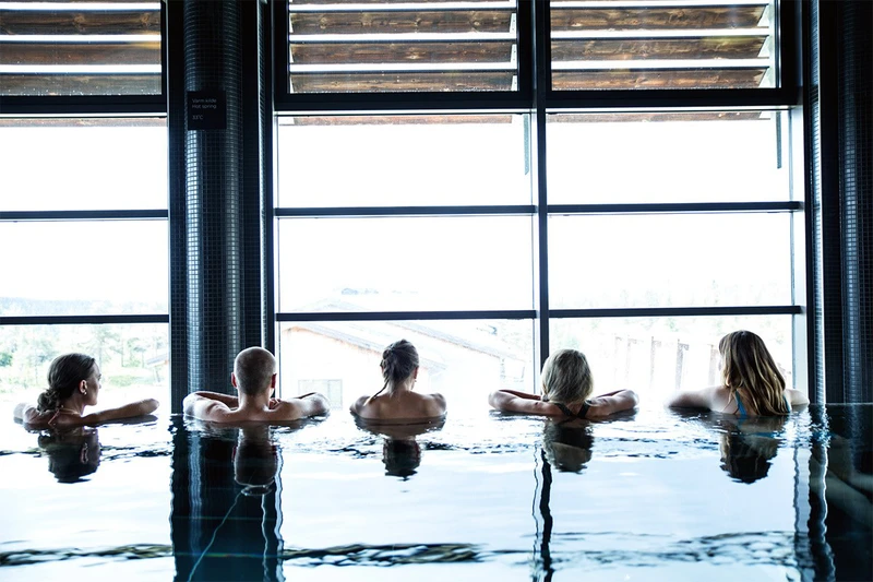 5d1dcac137e20norefjell ski and spa infinity pool