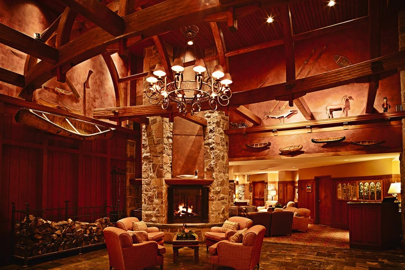 Fairmont Tremblant Lobby © Fairmont Chateau Tremblant