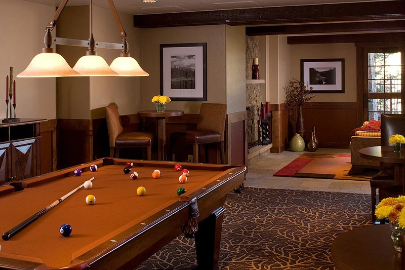 5d1dcc63dbb6dcrystal peak billiards room