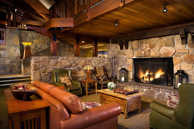 5d1dcccb94090mammoth mountain inn lobby