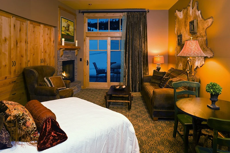 5d1dcce3ab9f3village centre ski suite 0