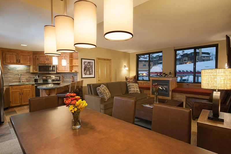 5d1dcd4e1248dgrand summit new dining living