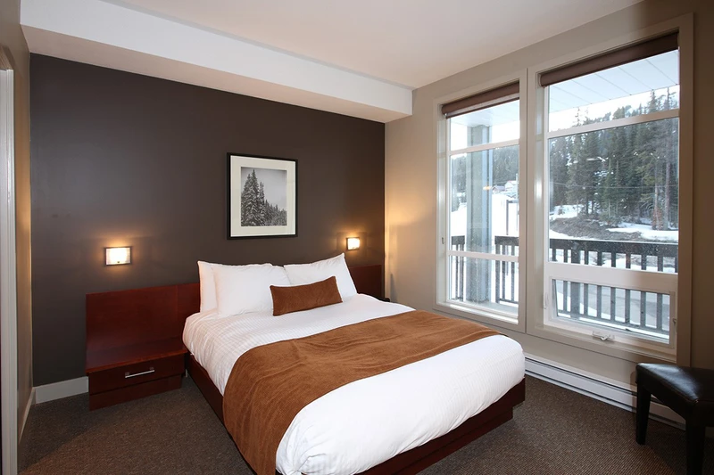 5d1dcda01961cfirelight at the pond studio 0