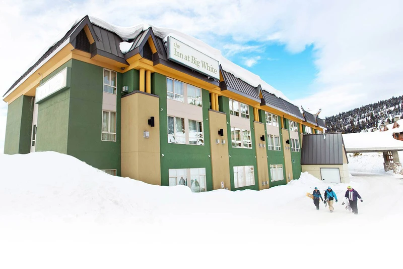 The Inn at Big White Exterior