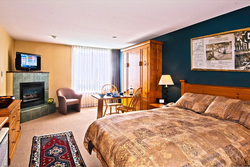 5d1dcdbc17785inn at big white superior