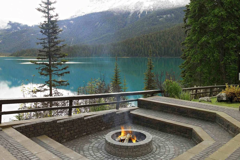 5d1dcdd9ab441emerald lake lodge firepit