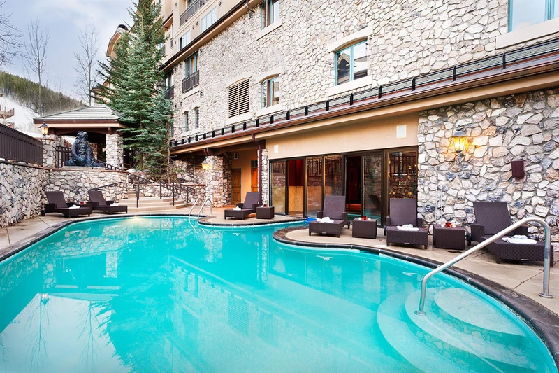 5d1dceb7ae80bbeaver creek lodge pool 0