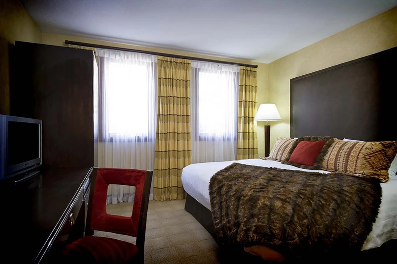 5d1dcebb112b2beaver creek lodge king