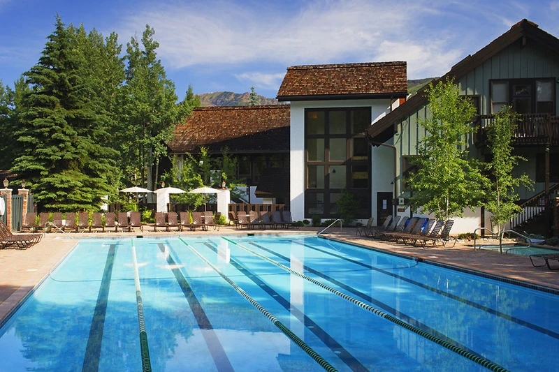 5d1dcfc79db81vail racquet pool