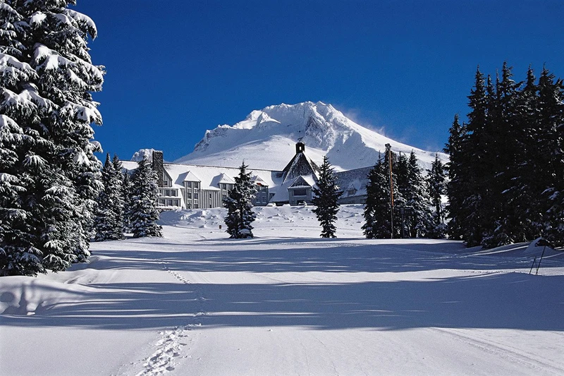 Timberline Lodge Exterior