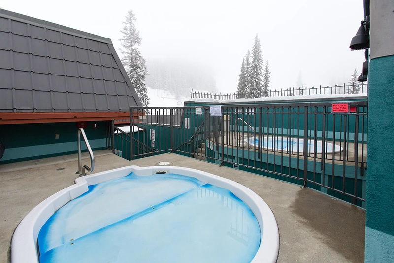 Silver Creek Lodge Hot Tub