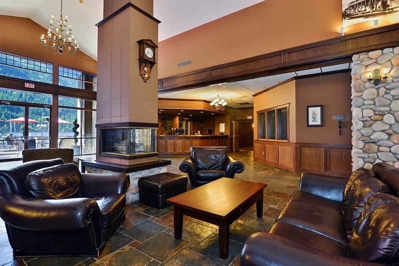 Prestige Lakeside Resort Lobby