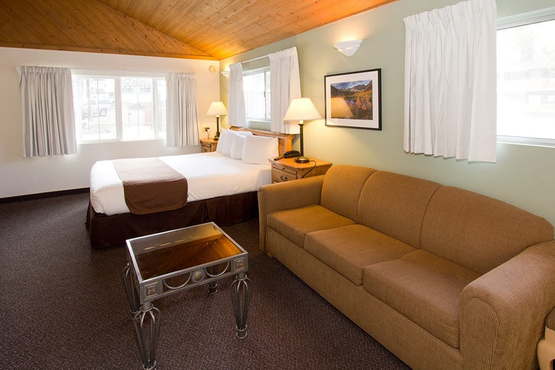 5d1dd0efb6d4calpenhof studio