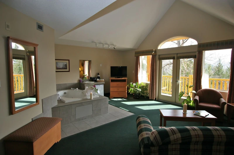 5d1dd11360b05hillcrest hotel junior suite