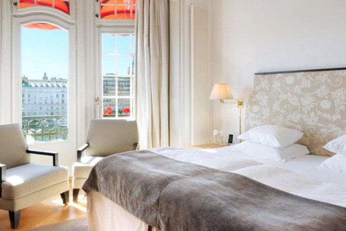5d1dd12dcecbbhotel diplomat deluxe sea view