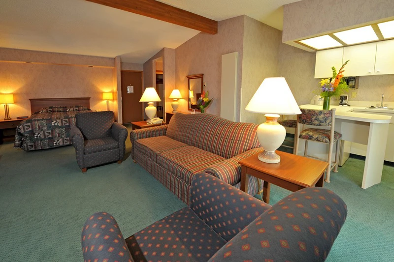 5d1dd1326f320shilo kitchen suite