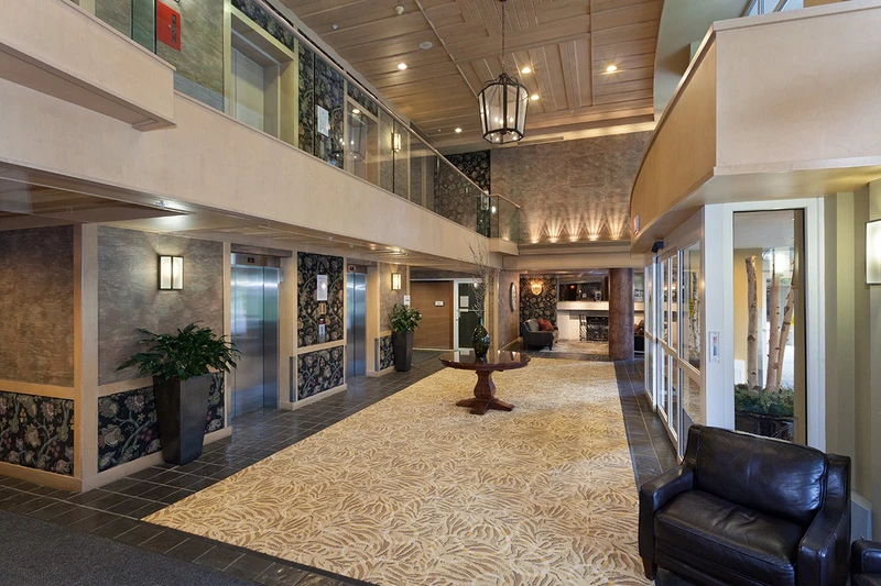 Le Chamois Lobby Entrance