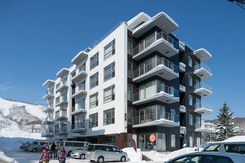 Yama Shizen Exterior